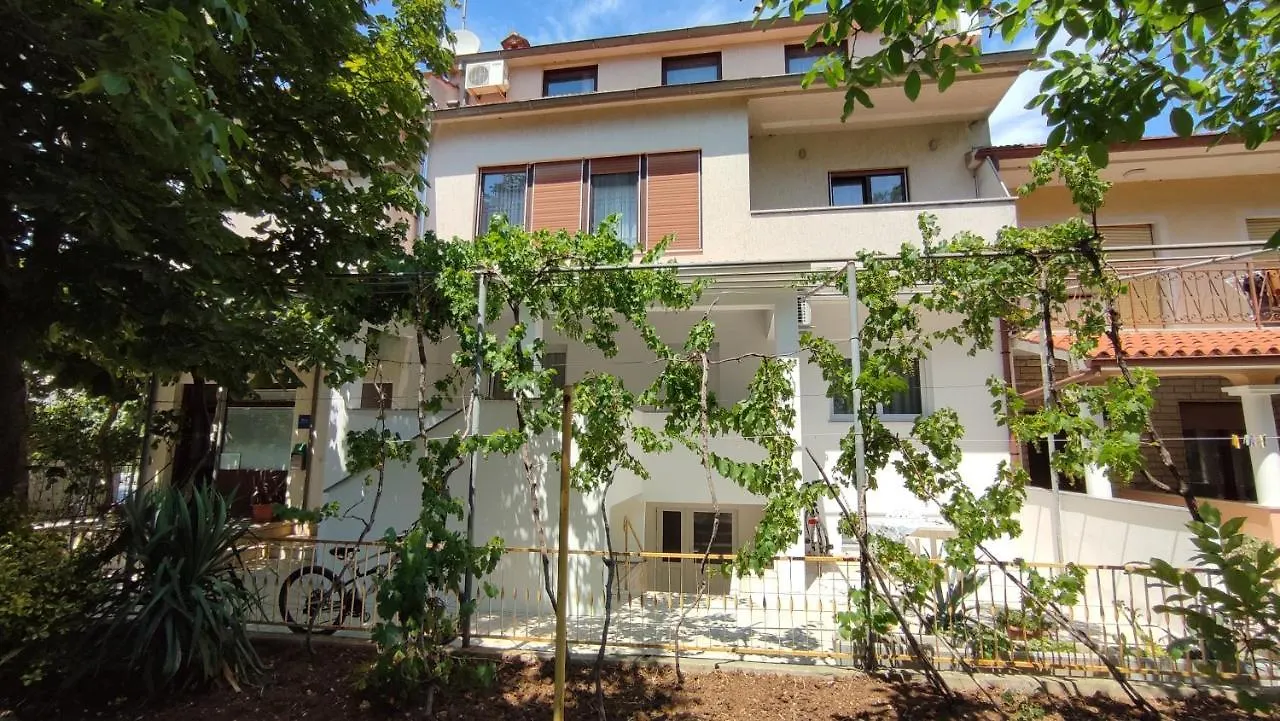 Apartment Blaskovic Pula Hırvatistan